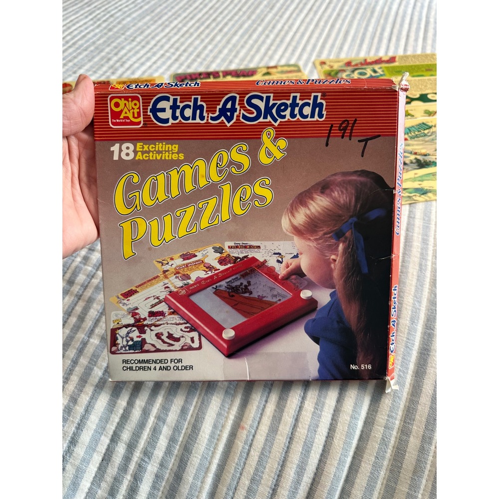 Ohio Art Etch A Sketch 18 Exciting Games Puzzles‎ Fun Screens For Kids 516